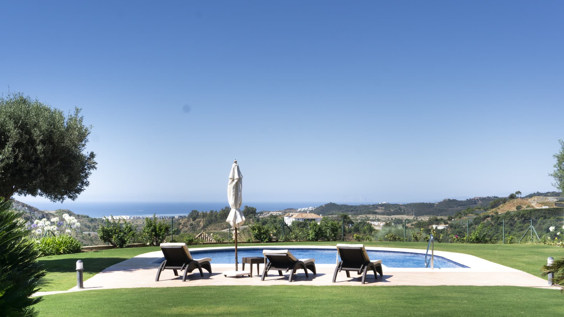 Luxuriöse Golfvilla in Marbella Club Golf Resort, Benahavis — photo 1