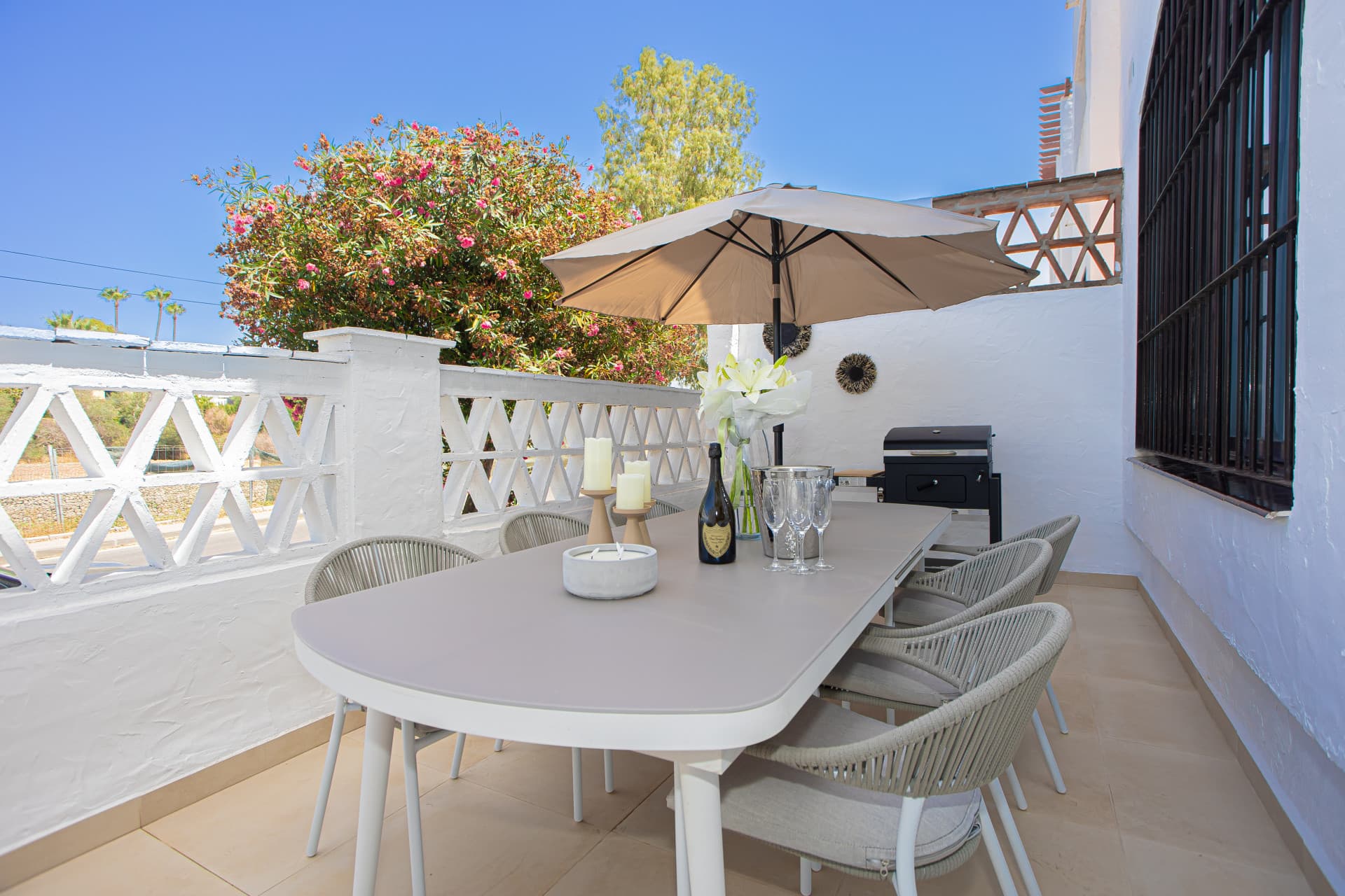 Encantador apartamento de 3 dormitorios en La Maestranza, Nueva Andalucia — photo 1