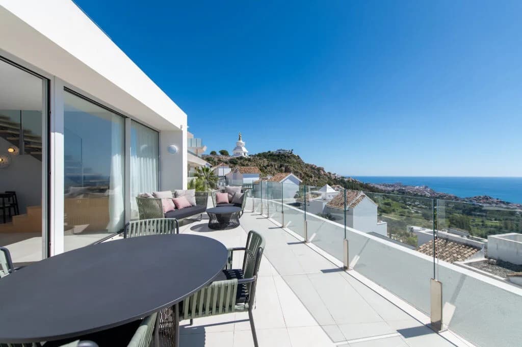 Duplex Penthouse in Benalmadena mit Panoramablick auf das Meer und erstklassigen Annehmlichkeiten — photo 1