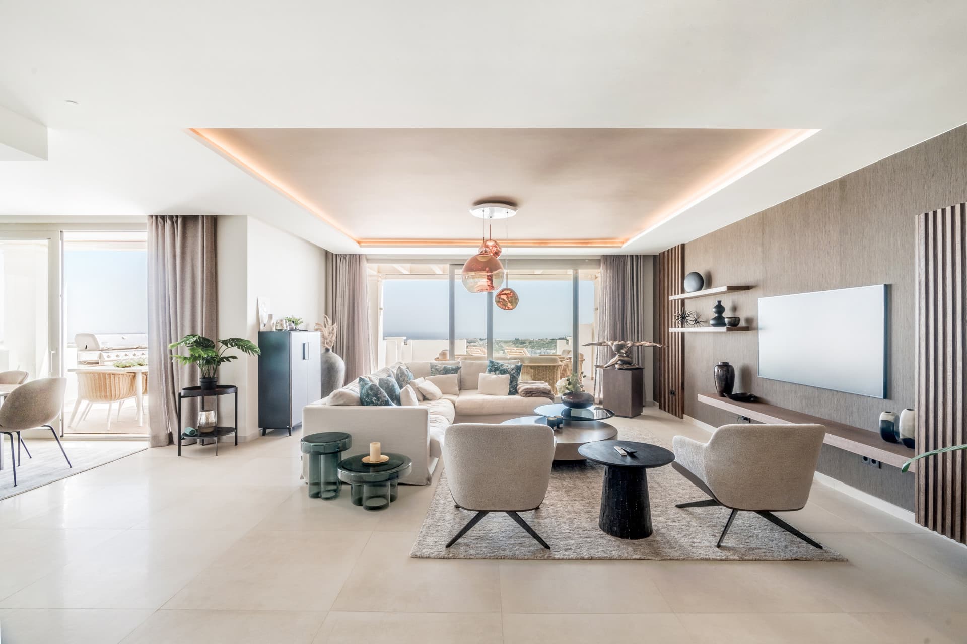 Luxus 2-Schlafzimmer-Apartment mit Panoramablick auf 9 Lions Residences, Nueva Andalucia — photo 1