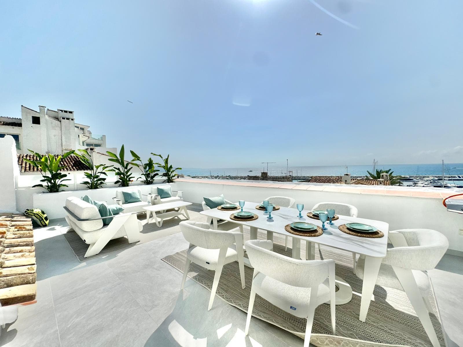 Beeindruckende Wohnung mit Panoramablick auf das Meer in Puerto Banus, Marbella — photo 1