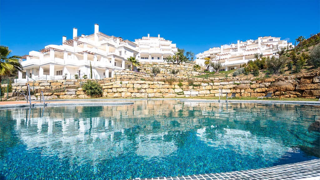 Apartamento de planta baja de nueva construcción en Aloha, Marbella — photo 1