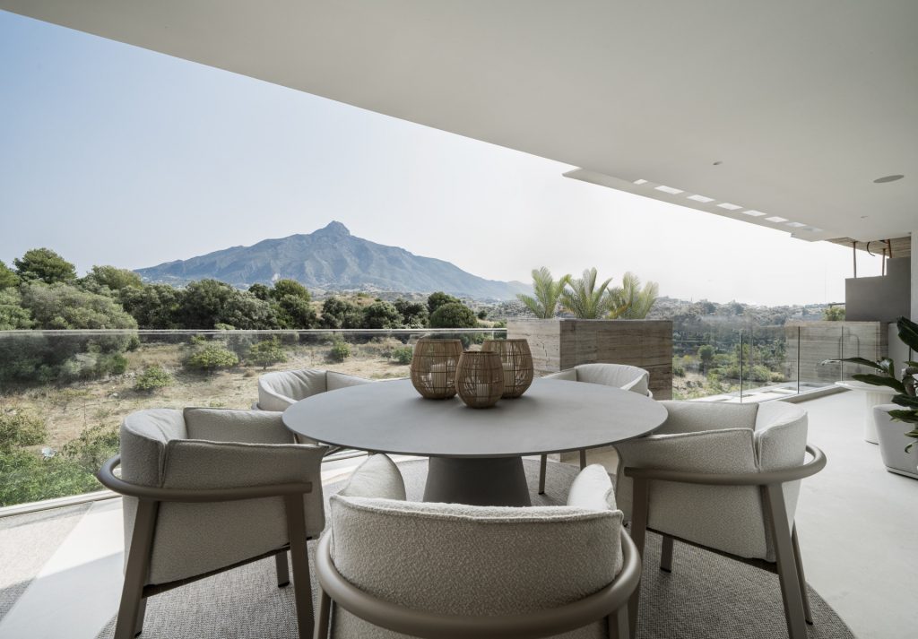 Ground Floor Apartment Aloha, Nueva Andalucia - COSTA-01159P