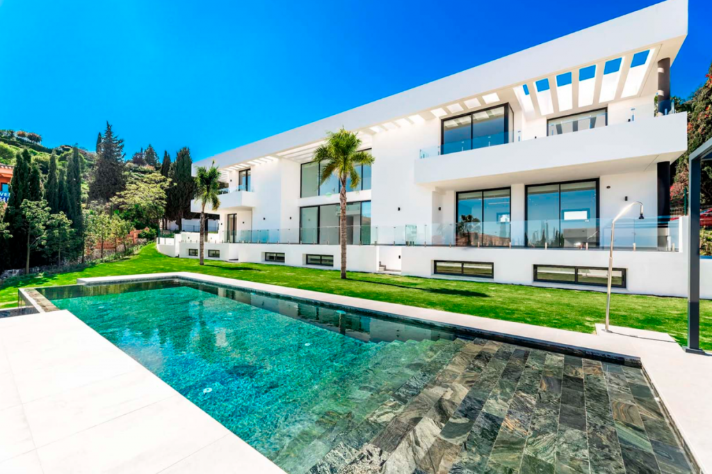 Villa Paraiso Alto, Benahavis - COSTA-00804P