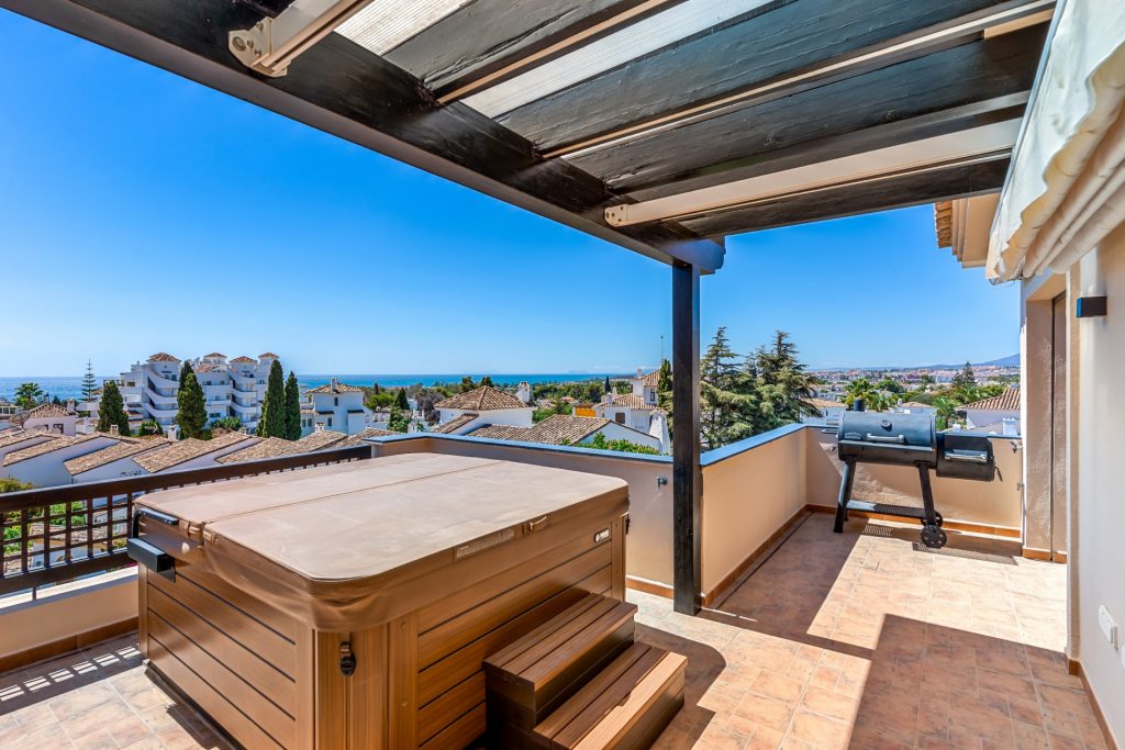 Penthouse Medina de Banús, Nueva Andalucia - COSTA-01333P