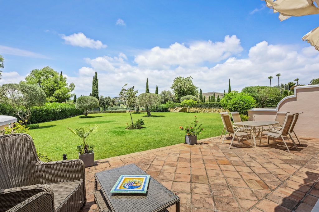 Ground Floor Apartment Los Flamingos Golf, Benahavis - COSTA-01417P