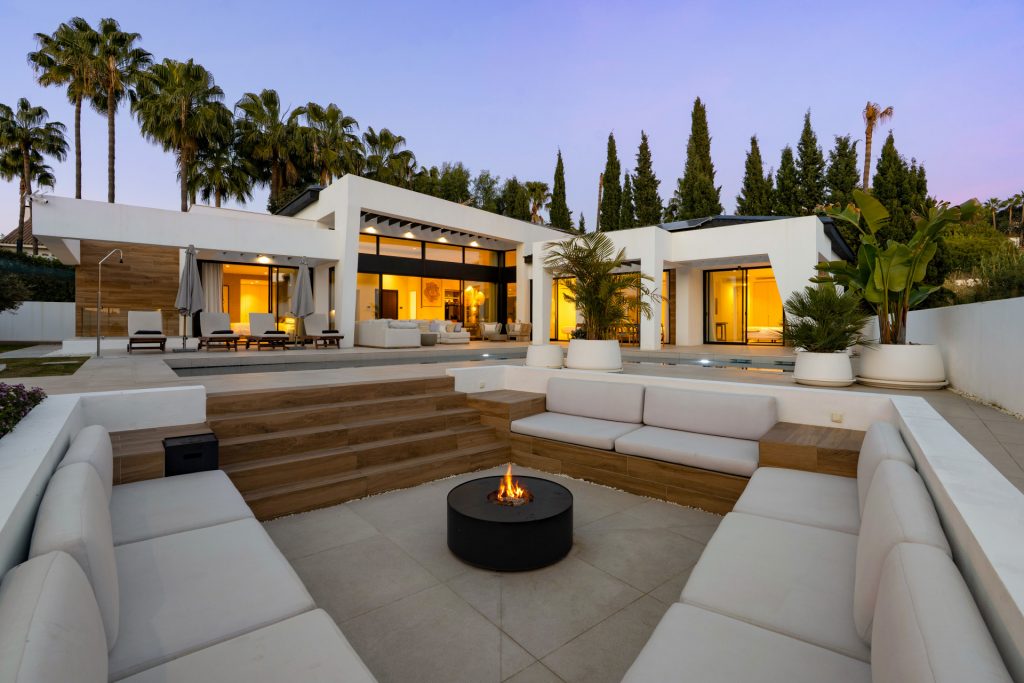 Villa Los Naranjos, Nueva Andalucia - COSTA-01485P