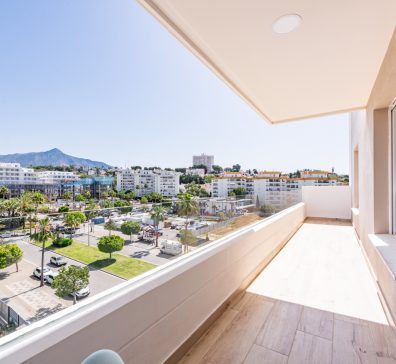 Apartment Nueva Andalucia, Marbella - COSTA-01024P