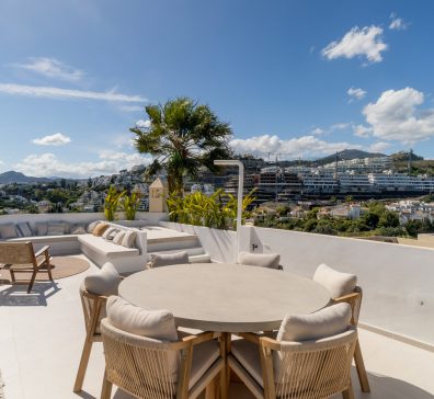 Duplex Penthouse La Quinta Hills, Benahavis - COSTA-01038P