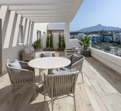 Penthouse La Campana, Nueva Andalucia - COSTA-01112P