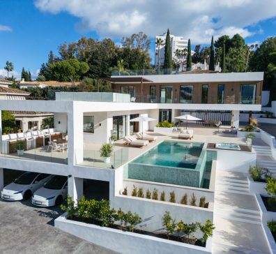 Villa El Paraiso, Estepona East - COSTA-01492P